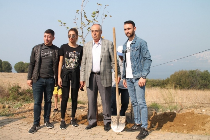 70 Fidan Toprakla Buluştu