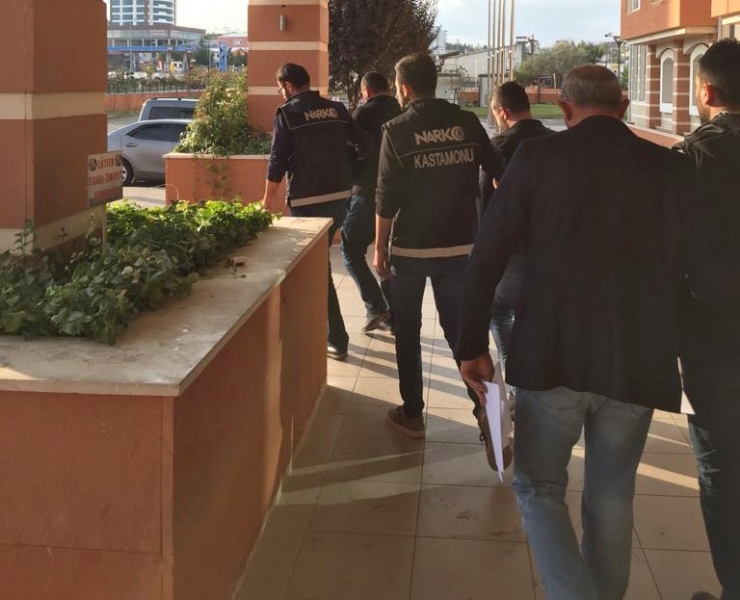 5 Bin Adet Uyuşturucu Hap Ele Geçirildi