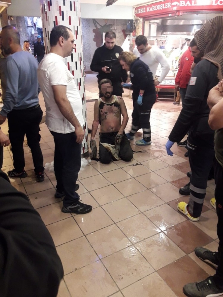 Eşiyle Tartışınca Sokakta Kendini Yaktı