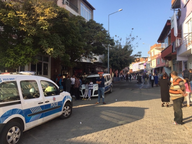 Husumetlisine Ateş Etti, Eşini Öldürdü