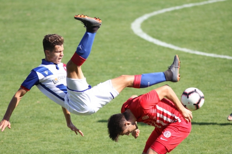 Başkanlardan Alt Yapı Maçlarına Yakın Takip