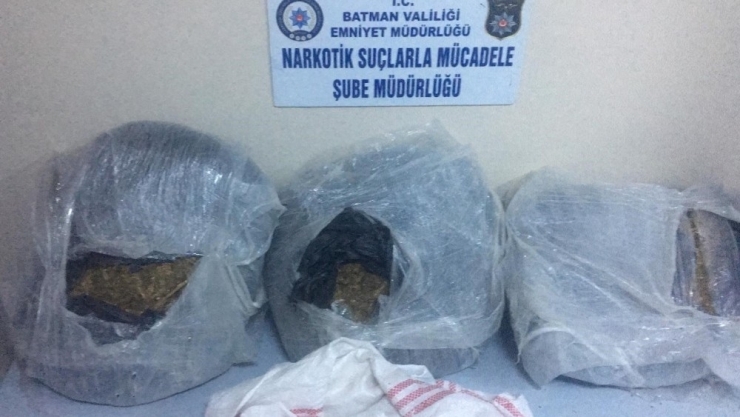 Batman’da 27 Kilo 500 Gram Uyuşturucu Madde Ele Geçirildi