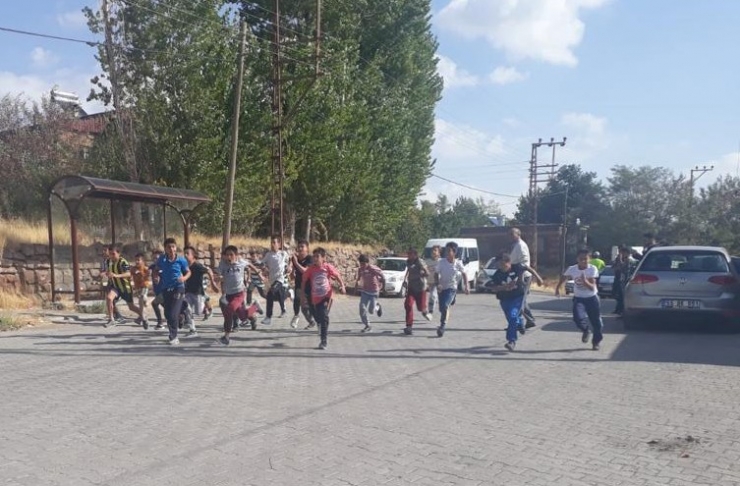 Ahlat’ta Atletizm Yarışması