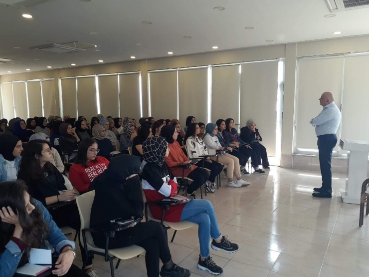 Büyükşehir’in Motivasyon Kampı Başladı