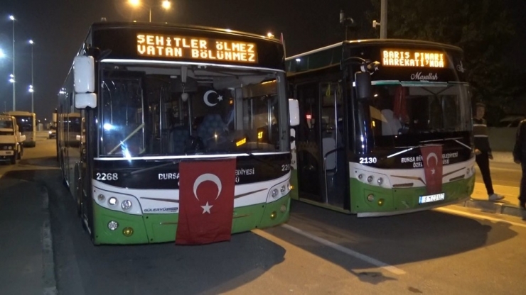 Özel Halk Otobüsleri Barış Pınarı İçin Kornaya Bastı