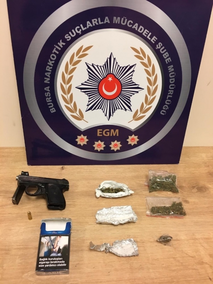 Bursa’da Uyuşturucu Operasyonu: 5 Kişi Tutuklandı