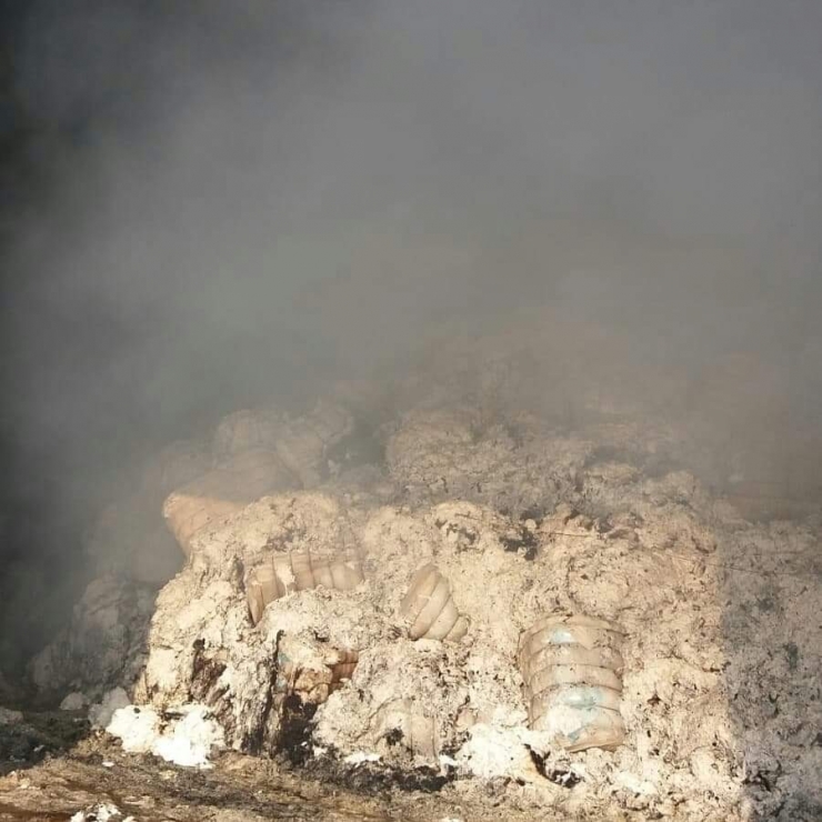 Pamuk Deposu Sabaha Kadar Yandı, Hasar Büyük