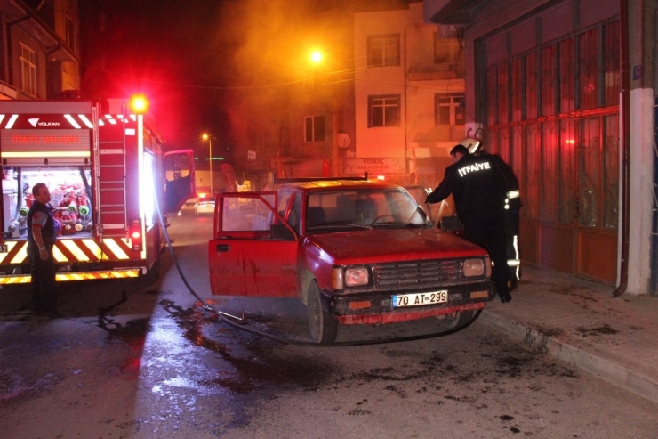 Karaman’da Park Halindeki Araçta Yangın Çıktı