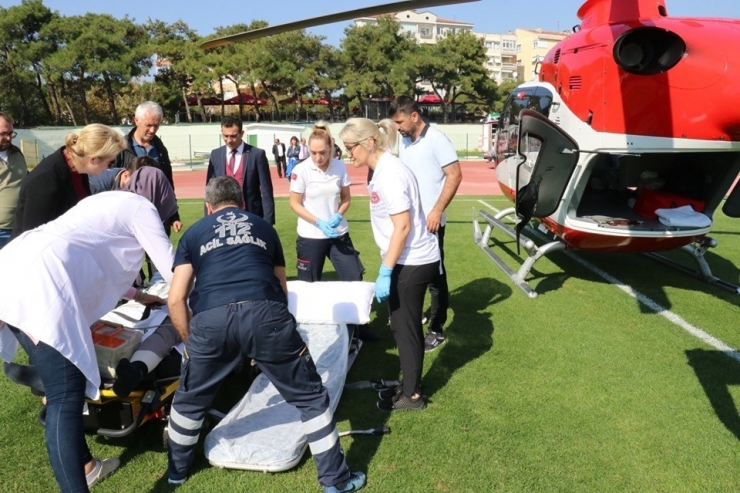 Sırt Ağrısıyla Geldi, Aort Damarının Yırtıldığı Tespit Edildi