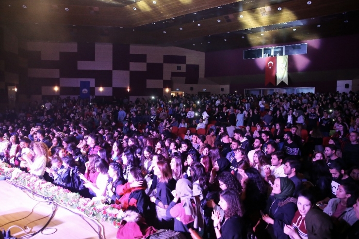 Trakya Üniversitesi Yeni Üyelerine "Merhaba" Dedi