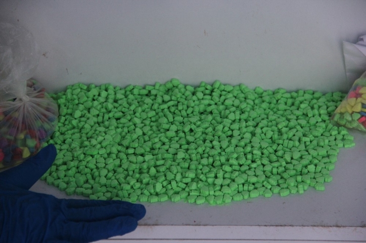 Uyuşturucu Hapları Portakal Bahçesine Gömmüşler