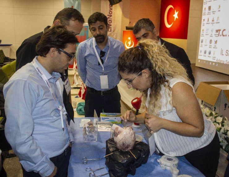 Sığır Kalbi İle Uygulamalı Kalp Kapağı Operasyonu