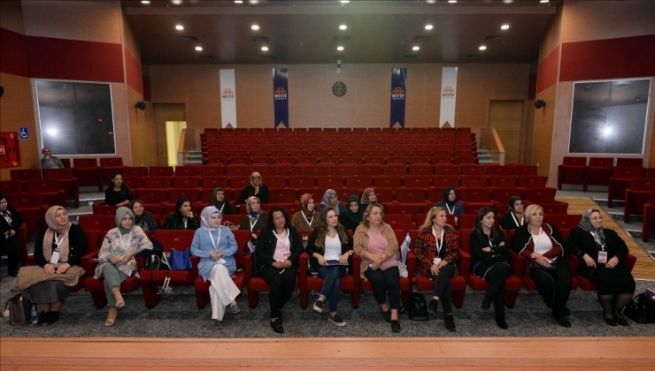 Hitit Üniversitesi Kapılarını Annelere Açtı