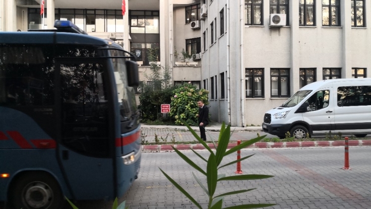 Adliye Önünde Saldırıya Uğrayan Muhabirin Duruşması Görüldü