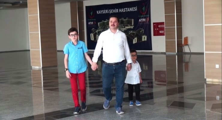 "Baba Dünyayı Daha Renkli Görüyorum"