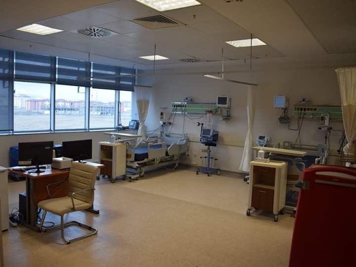 Kurulumu Tamamlanan “3. Basamak Kalp Damar Yoğun Bakım Ünitesi”nde İlk Anjiyo Yapıldı