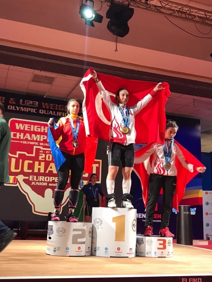 Kağıtsporlu Berfin Avrupa Şampiyonu