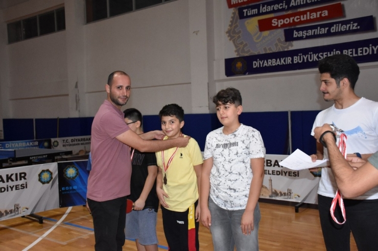 Diyarbakır’da Masa Tenisi Turnuvası Sona Erdi