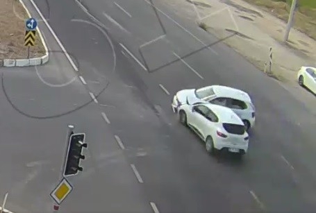 Elazığ’daki Kazada 10 Kişi Yaralanmıştı, O Anların Görüntüsü Çıktı