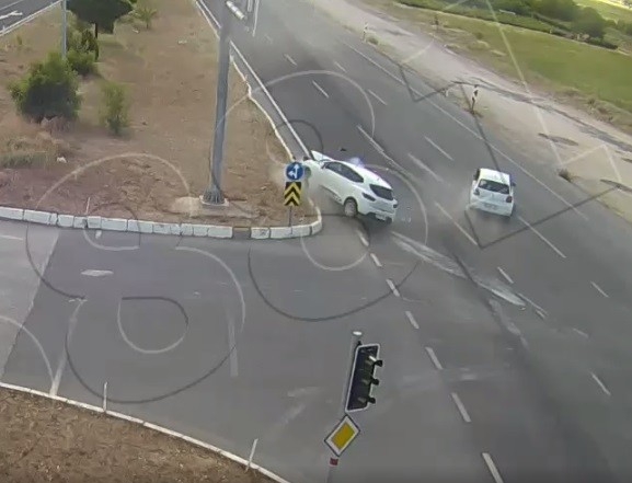 Elazığ’daki Kazada 10 Kişi Yaralanmıştı, O Anların Görüntüsü Çıktı