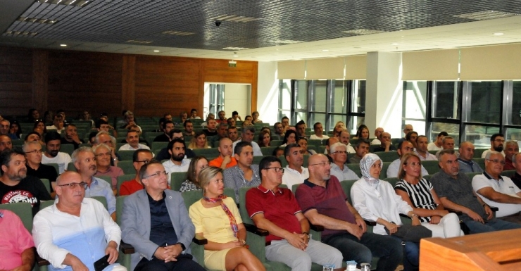 Şahinöz: “Çok Hızlı Bir Dönüşümün İçindeyiz”