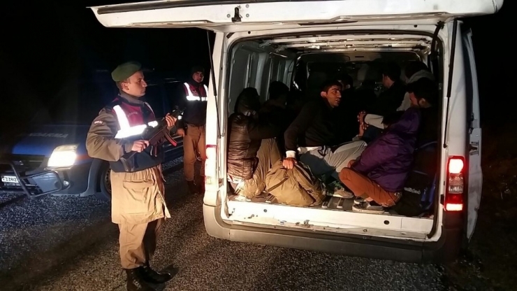 Serhad Şehri Edirne’de Düzensiz Göçmen Rekoru Yıl Tamamlanmadan Kırıldı