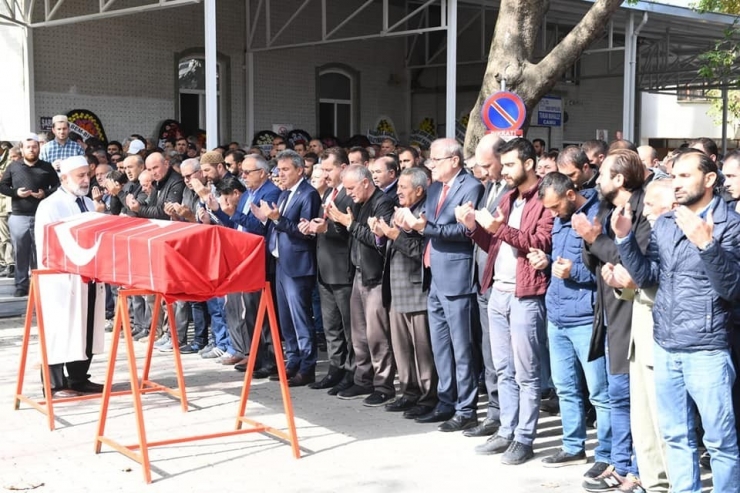 Görevi Esnasında Ölen İtfaiye Eri Toprağa Verildi