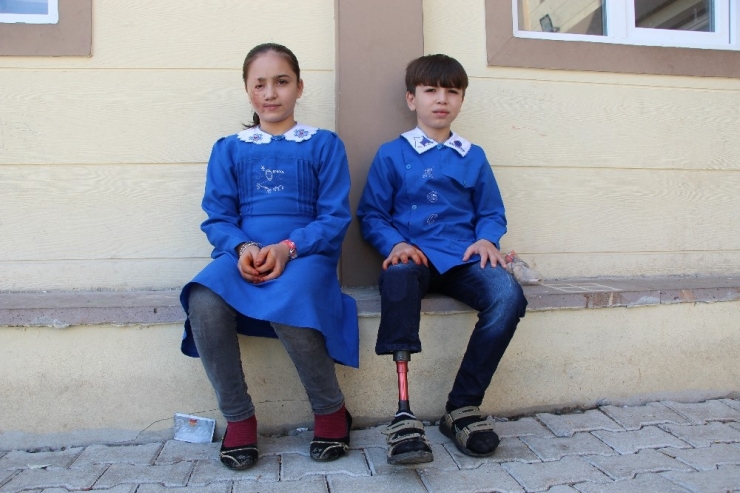 Luceyn Ve Ömer’in Yüzü Türkiye’de Güldü