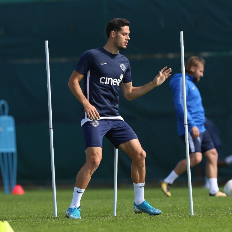 Kasımpaşa, Göztepe Hazırlıklarını Sürdürüyor