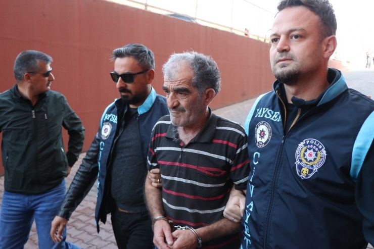 Eşini Öldürüp Yaktıktan Sonra Orucunu Açmış