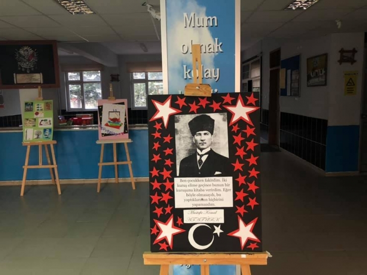 Emet’te Kitap Okuma Afiş Çalışmaları Sergisi