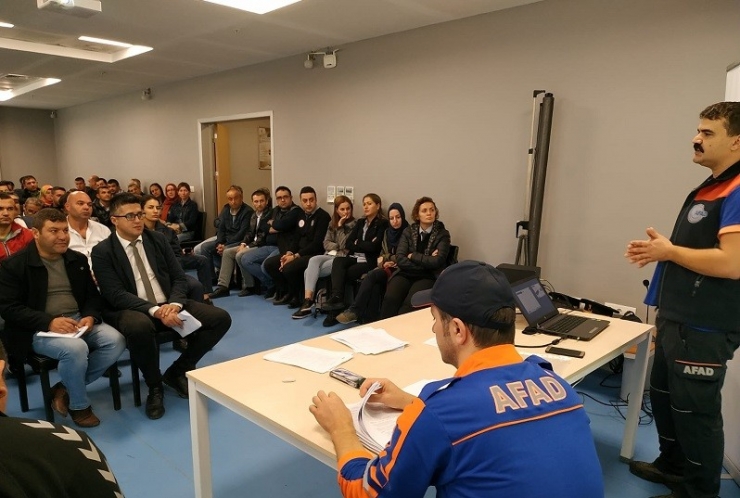 Ptt Personeline Şüpheli Posta Eğitimi Verildi