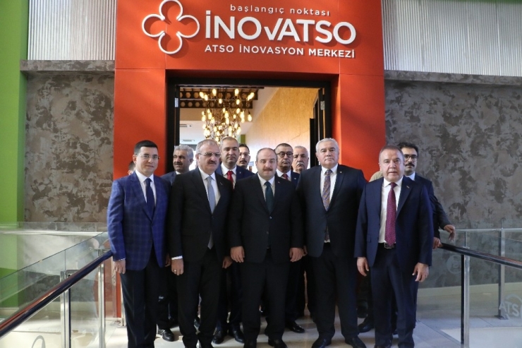 Bakan Varank Atso’da