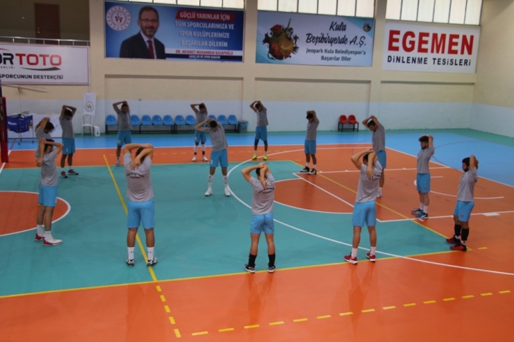 Jeopark Kula Belediyespor İç Saha Maçına Odaklandı