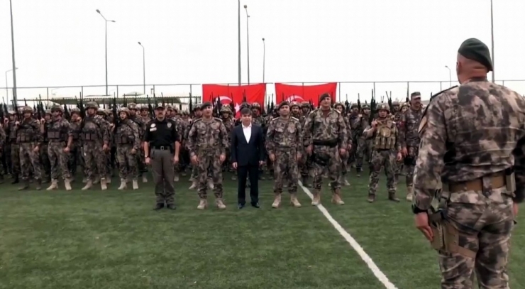 Polis Özel Harekat Timleri Suriye’ye Uğurlandı