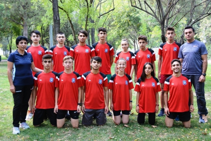 Yunusemre Kış Atletizm Kursu Başladı