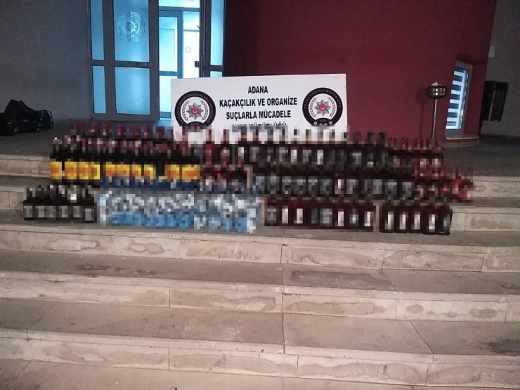 Otomobilden 189 Şişe Kaçak İçki Çıktı