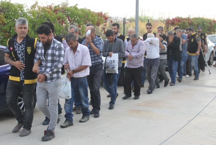 Tv Programlarında Aranan Dolandırıcı Fuhuş Operasyonunda Yakalandı