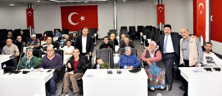 Altıeylül Belediyesinden Engellilere Projesi