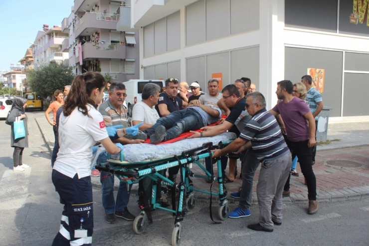 Ticari Taksi Motosiklete Çarptı: 1 Yaralı