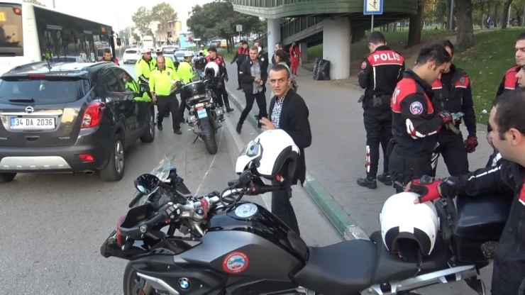 Yunuslar Kaza Yaptı: 2 Yaralı