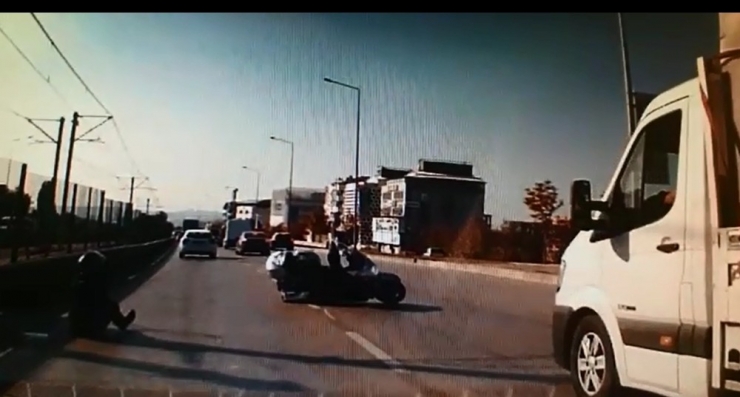Bursa’da İnanılmaz Kaza Kamerada