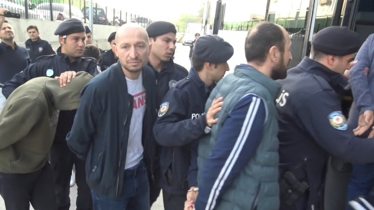 Adliyeye Sevk Edilen Uyuşturucu Zanlısı, "Pişmanız Bir Daha İçmeyeceğiz"