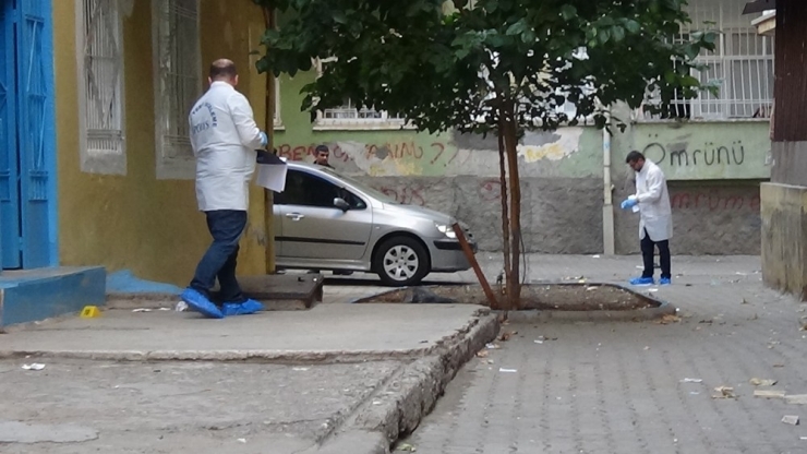 Lise Öğrencilerinin Laf Atma Kavgası Kanlı Bitti: 1’i Ağır 2 Yaralı