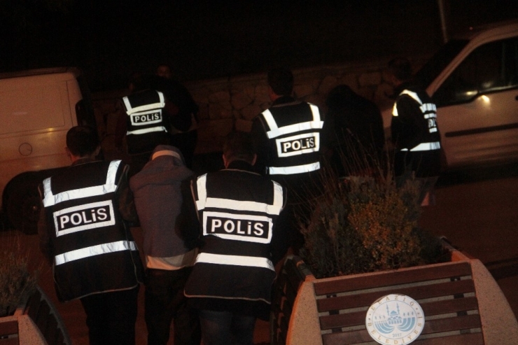 Elazığ’da 5 Ayrı Hırsızlığa Karışan 3 Şüpheli Tutuklandı