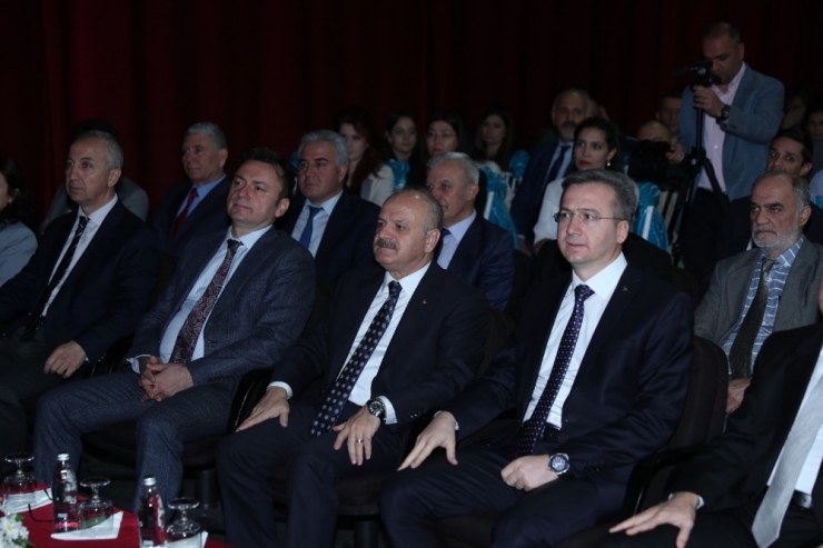 İşkur’da Hedef 1 Milyon 350 Bin İstihdam