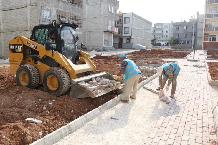 Eyyübiye Belediyesi 17 Yeni Parkın Yapımını Sürdürüyor