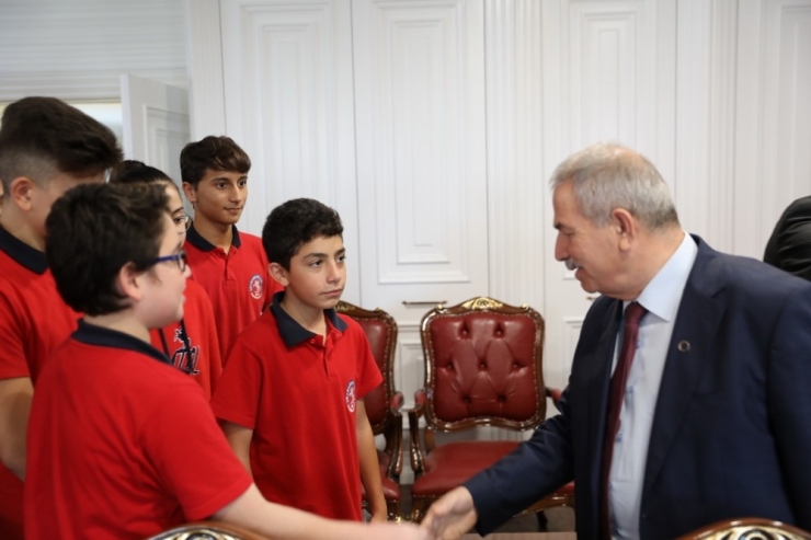 İlkadım’dan Eğitime Destek