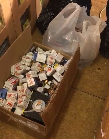 Piyasa Değeri 50 Bin Tl Olan Gümrük Kaçağı Ürünlere Polis Baskını