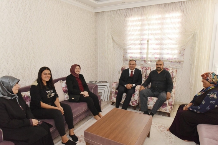 Vali Soytürk’den Şehit Yakınları İle Gazilere Ziyaret